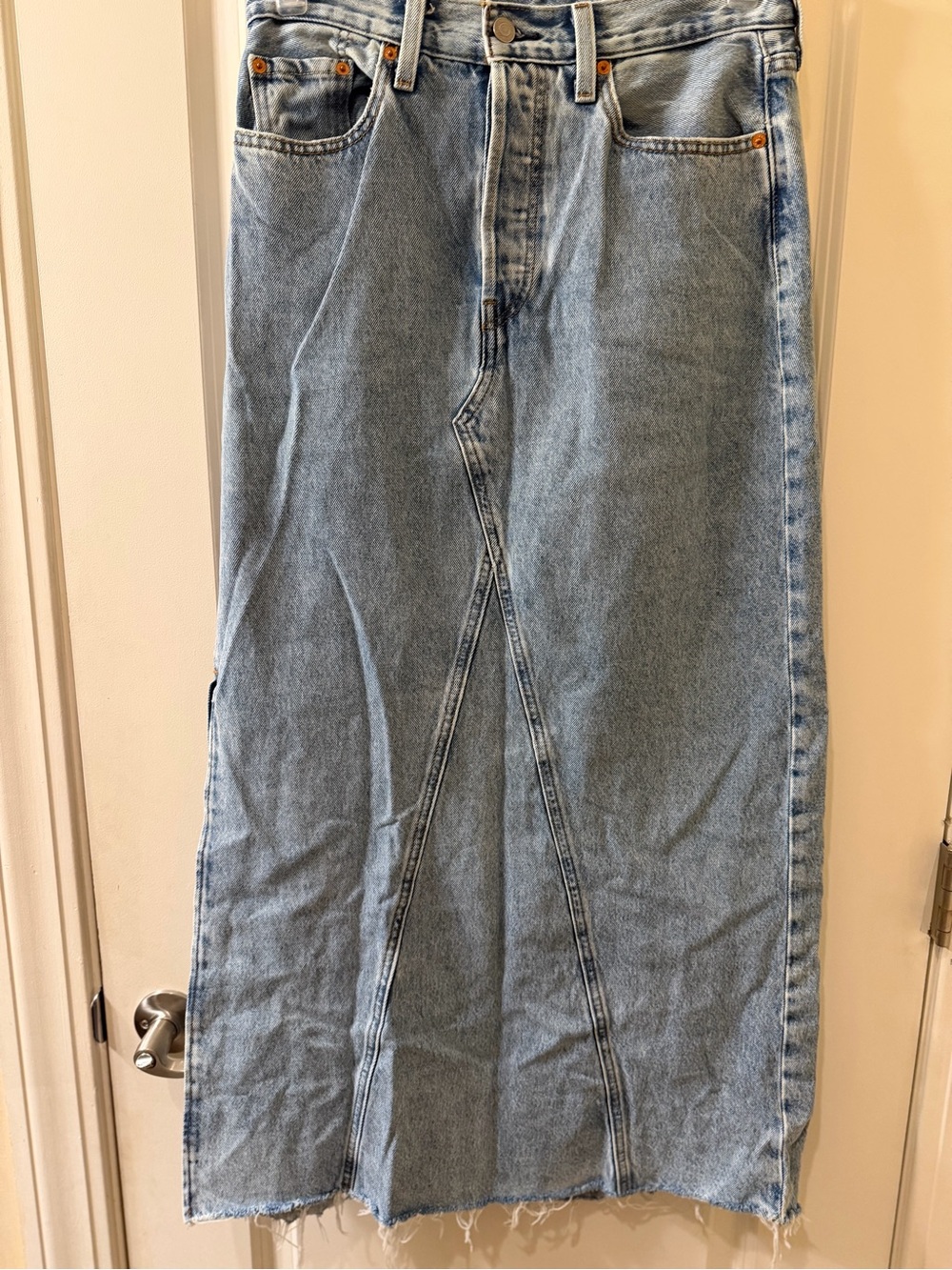 Levi’s Icon Long Denim Skirt Size 27 Light Wash Raw Hem
